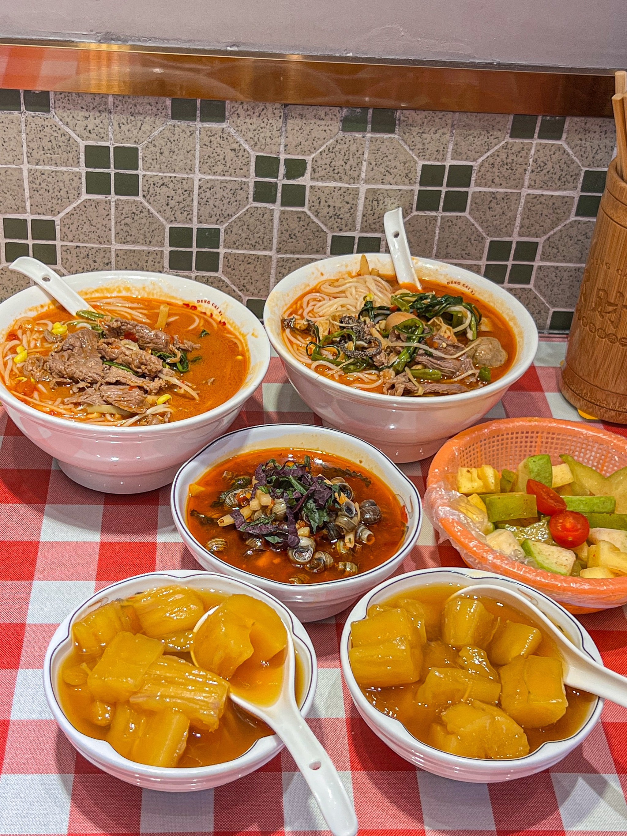 广州鹅掌坦惊现广西美食平替