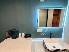 -乐嗨公寓(苏州火车站店)