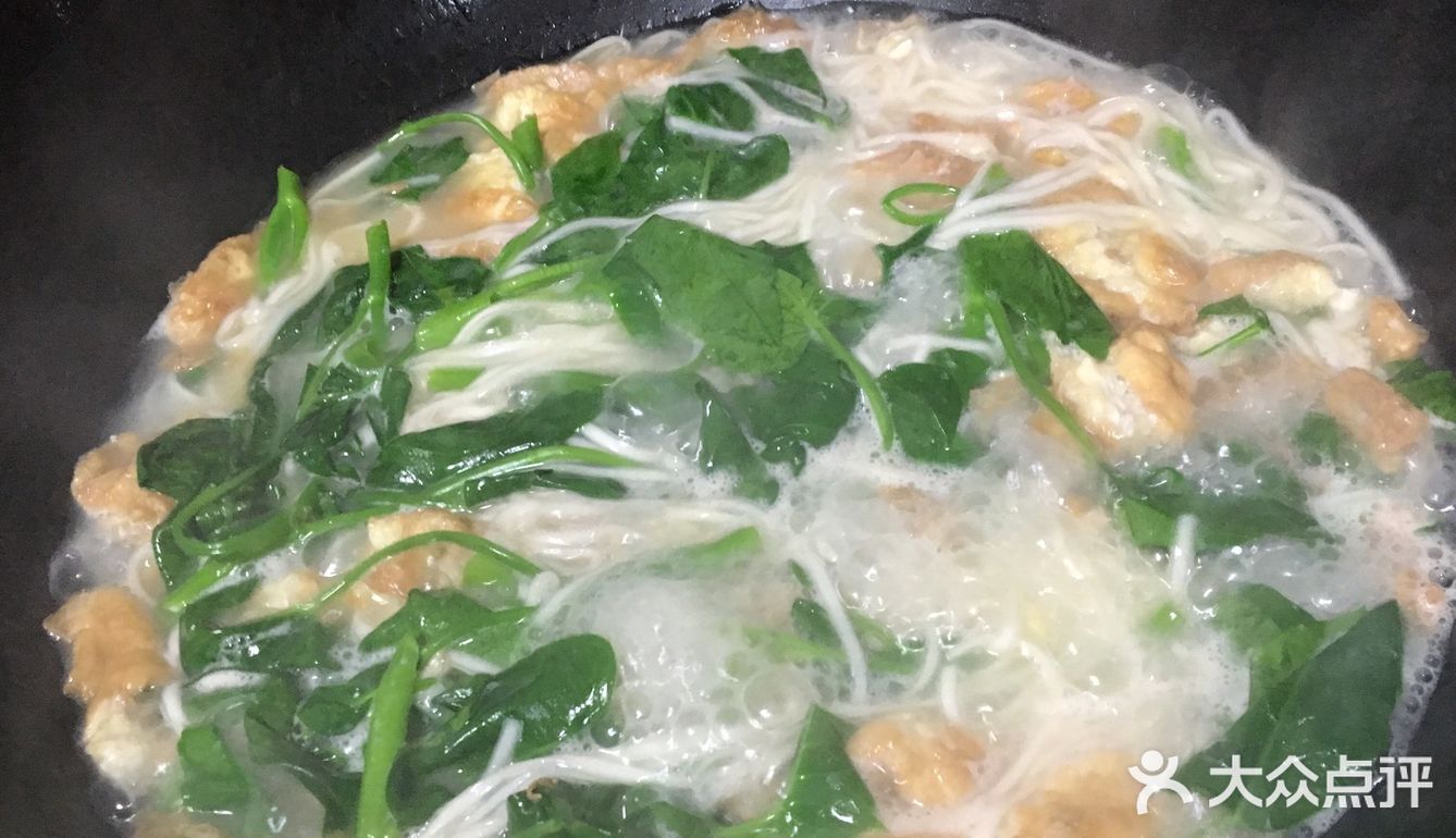 超级美味的早餐之清汤鸡蛋面