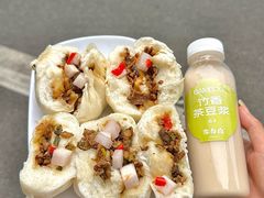 -李与白包子铺(桐梓林店)