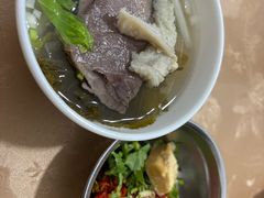 -黑竹沟新场牛肉火锅