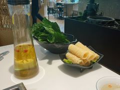 -东椰·海南椰子鸡火锅(朝阳门店)