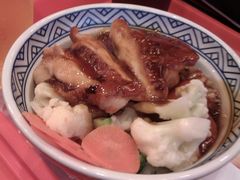 山贼烧鸡饭-吉野家(秀谷店)