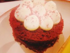 红丝绒蛋糕-上海苏宁宝丽嘉酒店·Cafe Bellagio西餐厅