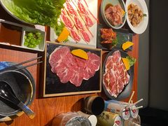 -山之屋炭火烧肉·生啤畅饮(大朗万科中央公园店)