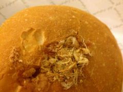 吞拿鱼包-老佛爷饼店