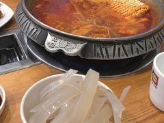 -喇喇排骨火锅·传统韩式脊骨汤(望京西园总店)