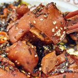 不一样的小炒肉，食材新鲜、服务敲好！ 
