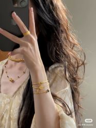 -周生生Chow Sang Sang(恒隆广场店)