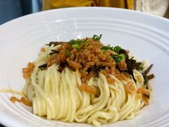 弄堂葱油拌面-弄堂咪道-饭香·面香·馄饨香(汇锦广场店)