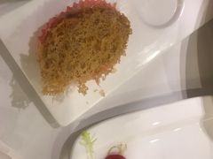 荔浦蜂巢炸芋角-广州酒家(昌岗地铁站店)