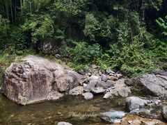 -安吉龙王山峡谷漂流