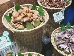 -黔蘑菇四季餐厅(观山湖店)