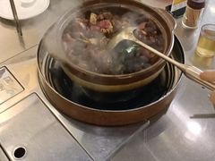 -胡须佬鸡煲四季火锅店(石厦西村直营店)