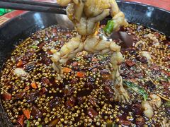 -烧哥美蛙肥肠鱼火锅·十五年社区店