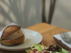 奶茶仔-怪 kafe.