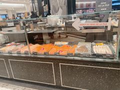 -乐蓬马歇百货公司(Rive Gauche)