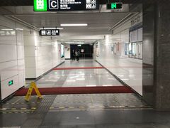 -盈丰路(地铁站)