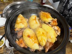 -东川炭炉鸡煲·榴莲瓦煲鸡(广州首店)