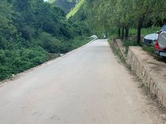 -抱龙峪