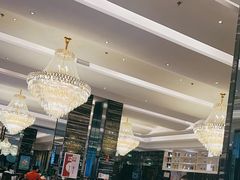 -万龙洲海鲜(大兴绿地缤纷城店)