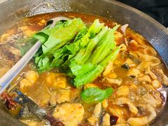 -都江堰石锅鱼