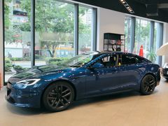 -TESLA 特斯拉(上海太古汇体验店)