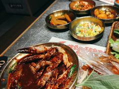 -草家酱蟹炭火烤肉店(珲春南路二店)