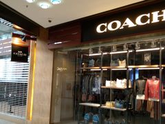 店内环境-东荟城名店仓