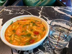 冬阴功汤粉-食肆&Fourteen(武林夜市店)