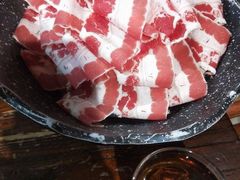 -东巴婆婆云南鱼豆花火锅(大东门店)