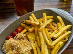 小吃拼盘（鱼柳+薯条）-兴华里茶记(禅城同济首店)