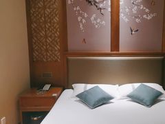 -弘安丽水温泉酒店