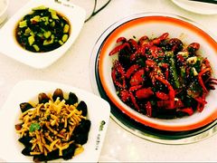-张大师鸭爪爪特色干锅(南湖店)