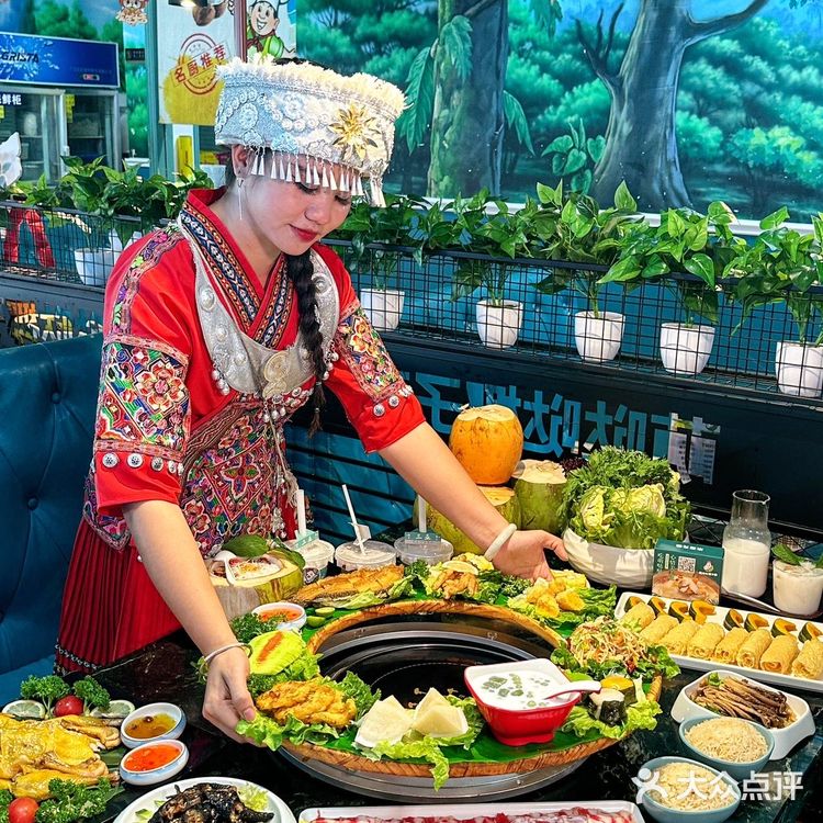 在三亚!!5天吃了3次的椰子鸡!好好吃!