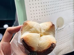 芝士乳酪碱水球-tuan woodfire kitchen(锦绣坊店)