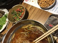 -合易泓烤肉•首创生椰大油边(宁山路店)