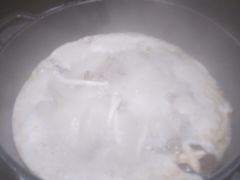 -三人行骨头王火锅(长寿店)