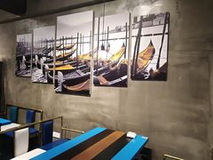 -臻鲜燕海鲜融合餐厅(金陵style店)