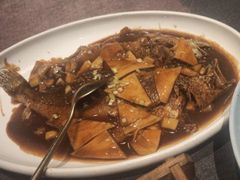 -柒园·三十年创意杭帮菜(龙湖滨江天街店)