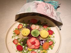 一束花·色拉-狮拾久·现代新加坡料理(福田COCO Park店)