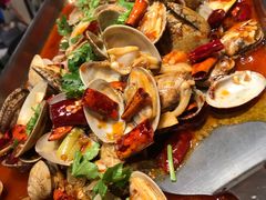 -鸣记脆皮烤鱼·海鲜烤鱼(亿合城店)