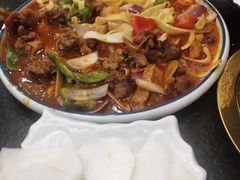 -撒拉人家.酸菜牦牛肉火锅