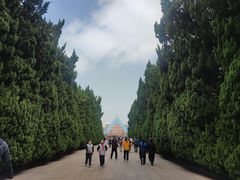 -上海市龙华烈士陵园