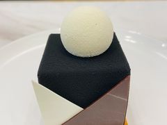 黑白慕斯-法桐蛋糕·手作面包(万象城店)