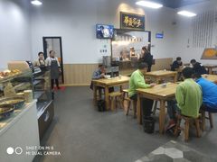 -马德元纯汤牛肉面(太奥广场店)