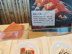 -怡豪大饭店·银顶旋转餐厅