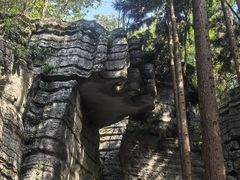 -梭布垭石林景区