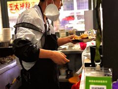 -黄阿姨锅贴大王(万航渡路店)