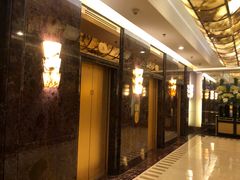 -上海新锦江大酒店